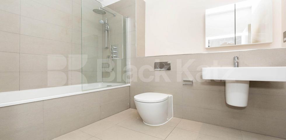 			NEWLY RENOVATED 2 BED, 2 Bedroom, 1 bath, 1 reception Apartment			 GROVE HOUSE-TUDOR ROAD, HACKNEY-BETHNAL GREEN-LONDON FIELDS